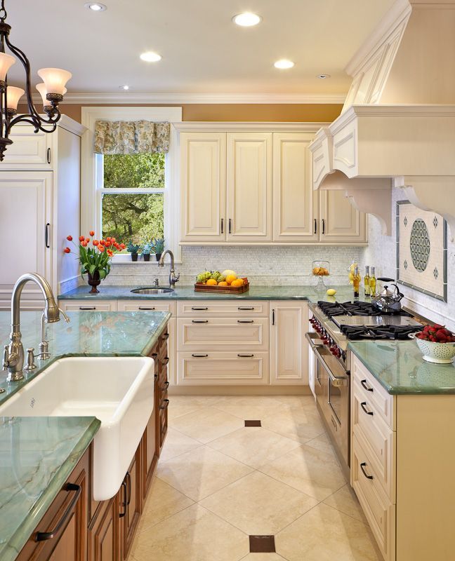 Expert Residential Kitchen and Bathroom Renovation Services Contractor Castroville TX